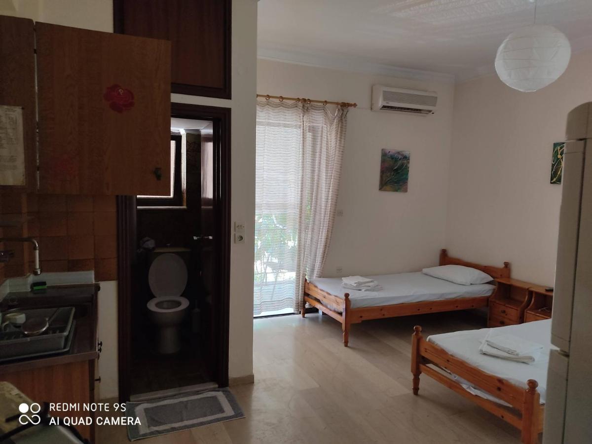 איגיו Rousetis Apartments מראה חיצוני תמונה